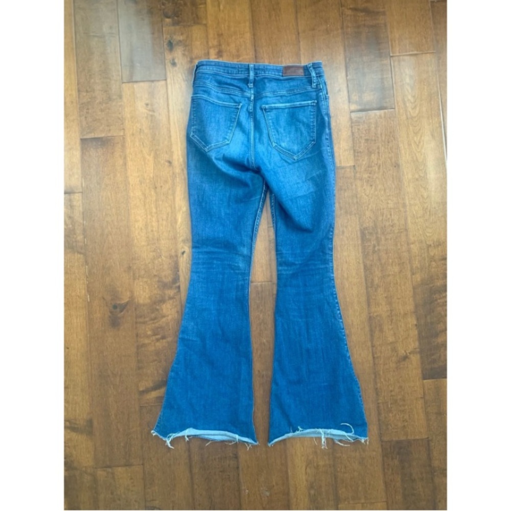 Hollister Classic Blue Flare Jeans - Picture 2 of 3